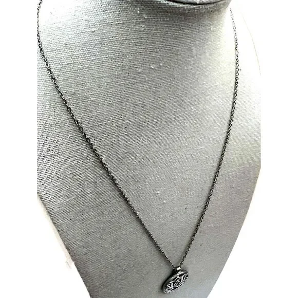 NEW Silver Abalone Shell Lotus Flower Round Pendant Necklace Womens - Picture 10 of 15